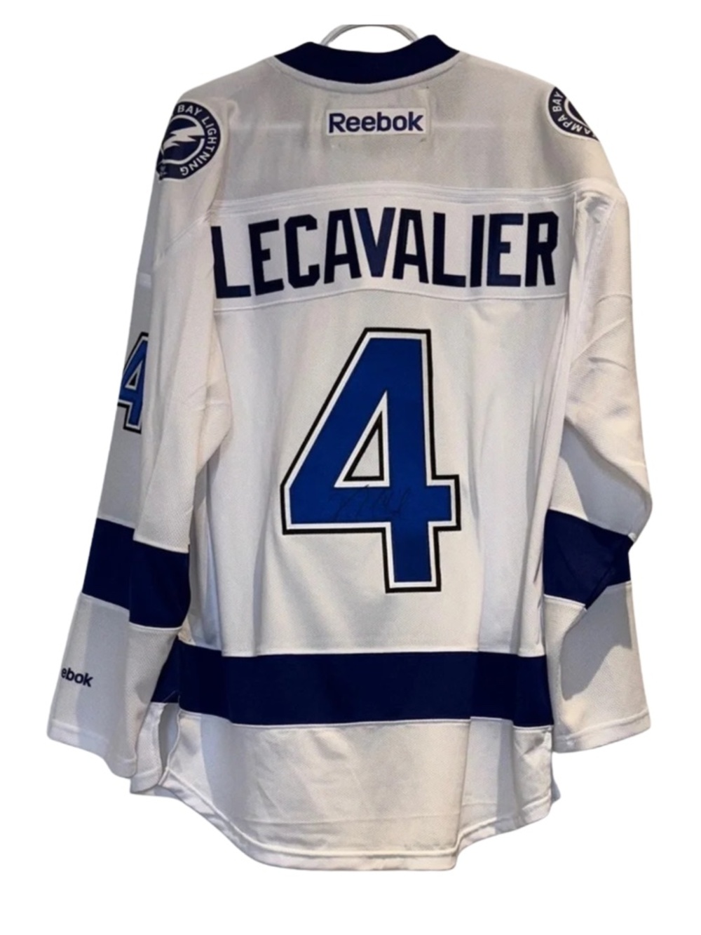 Tampa Bay Lightning Autographed Lecavalier #4 NHL Jersey